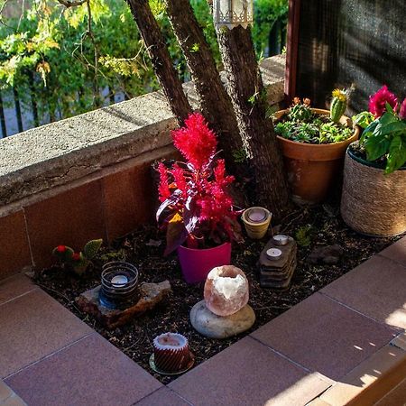 Cozy Apartment At Jardin Manaure Madrid Bagian luar foto