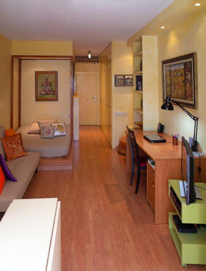 Cozy Apartment At Jardin Manaure Madrid Bagian luar foto